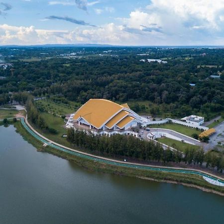 Fun-D City View Sha Plus Khon Kaen Bagian luar foto