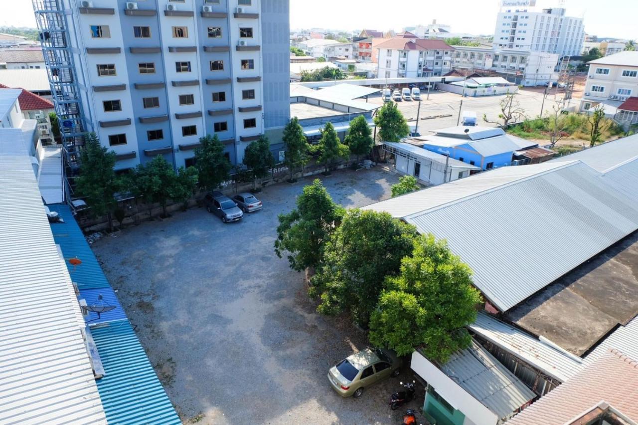 Fun-D City View Sha Plus Khon Kaen Bagian luar foto