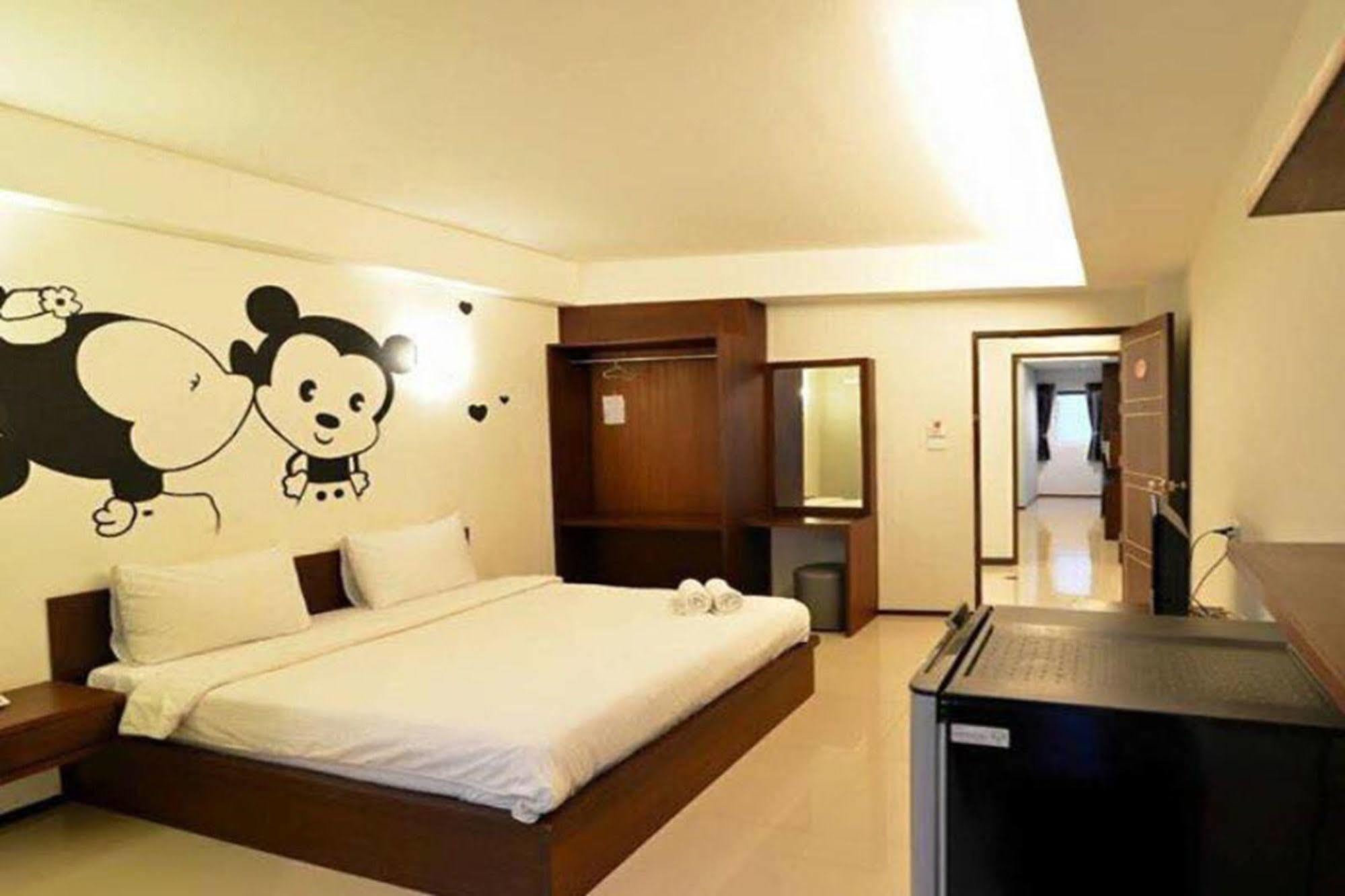 Fun-D City View Sha Plus Khon Kaen Bagian luar foto